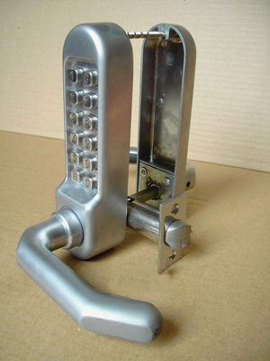 锌合金密码锁 智能安防与传统工艺的完美融合